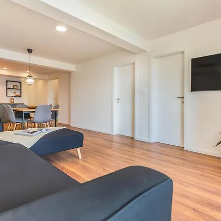 Sea View Apartment