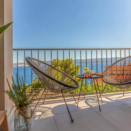 Sea View Apartman *